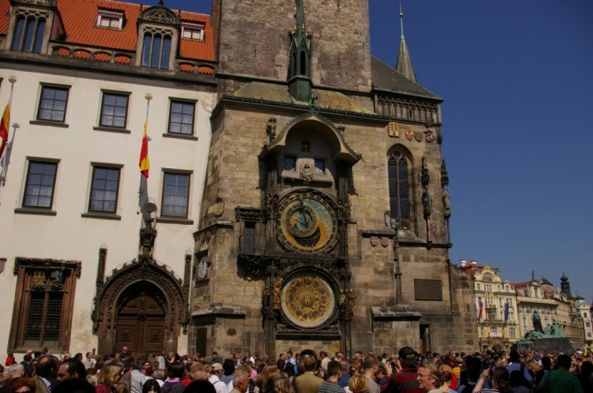 Знаменитый Орлой - Астрономические часы в Праге