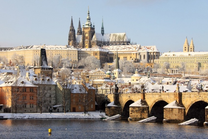 Прага в зимнем одеянии