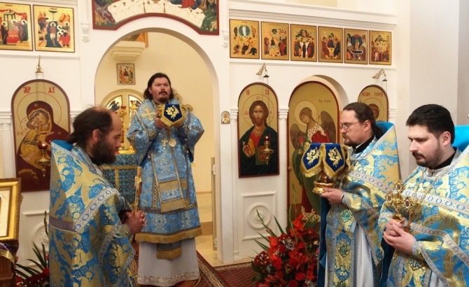 Служба в Православном Храме
