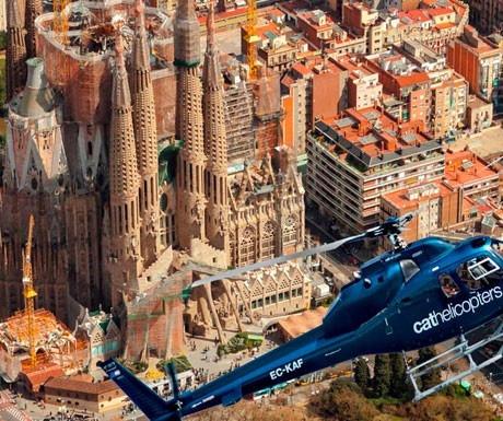 Посмотреть на Барселону с высоты вертолета