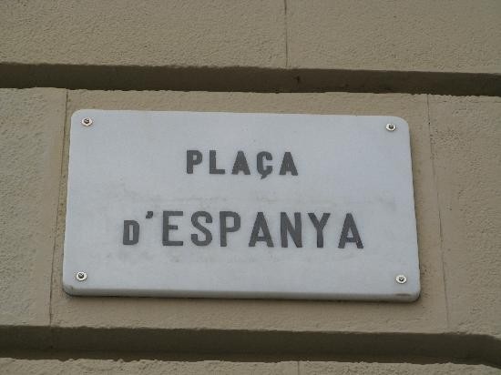 Табличка "Площадь Испании"